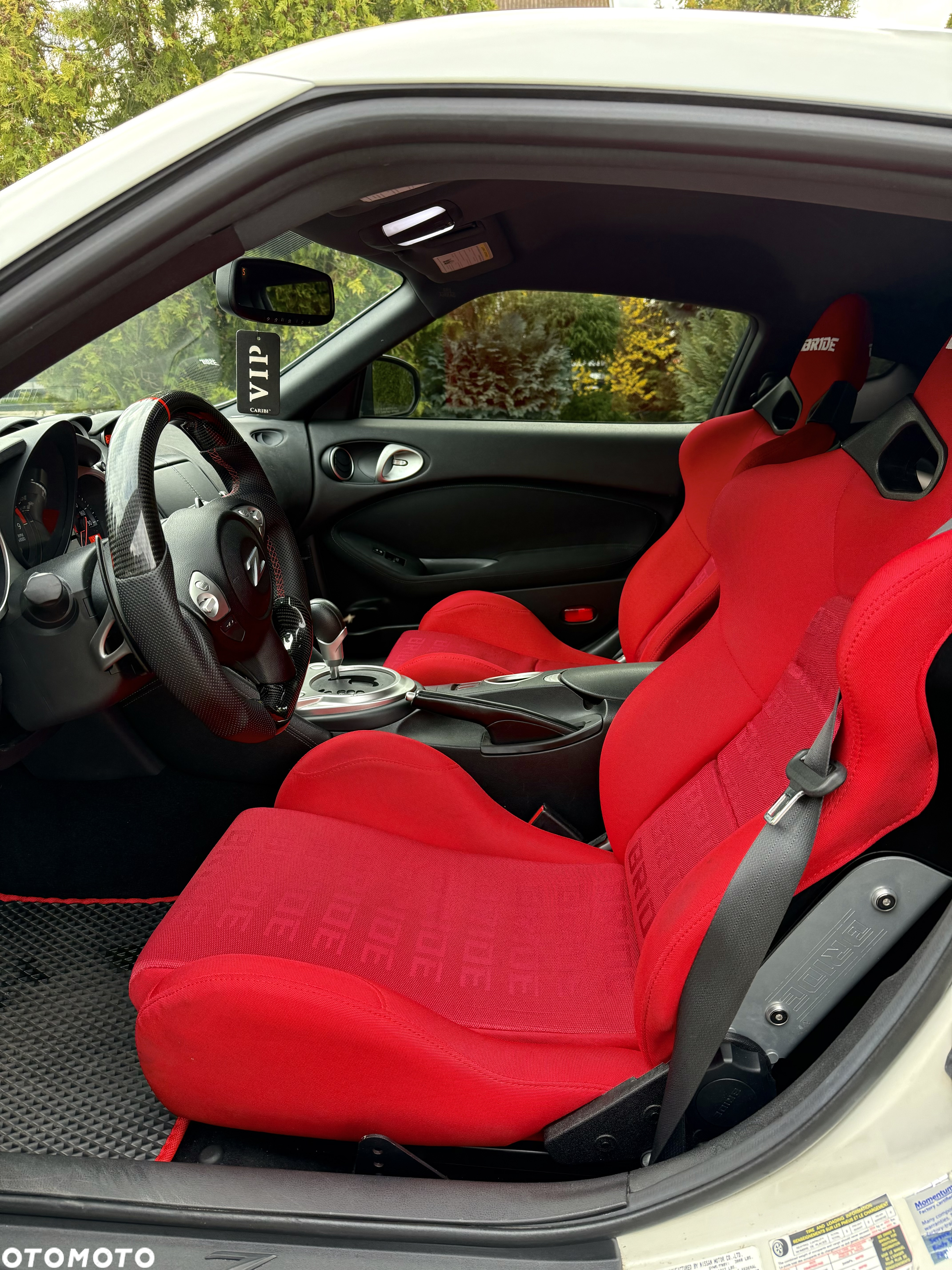 Nissan 370 Z - 17