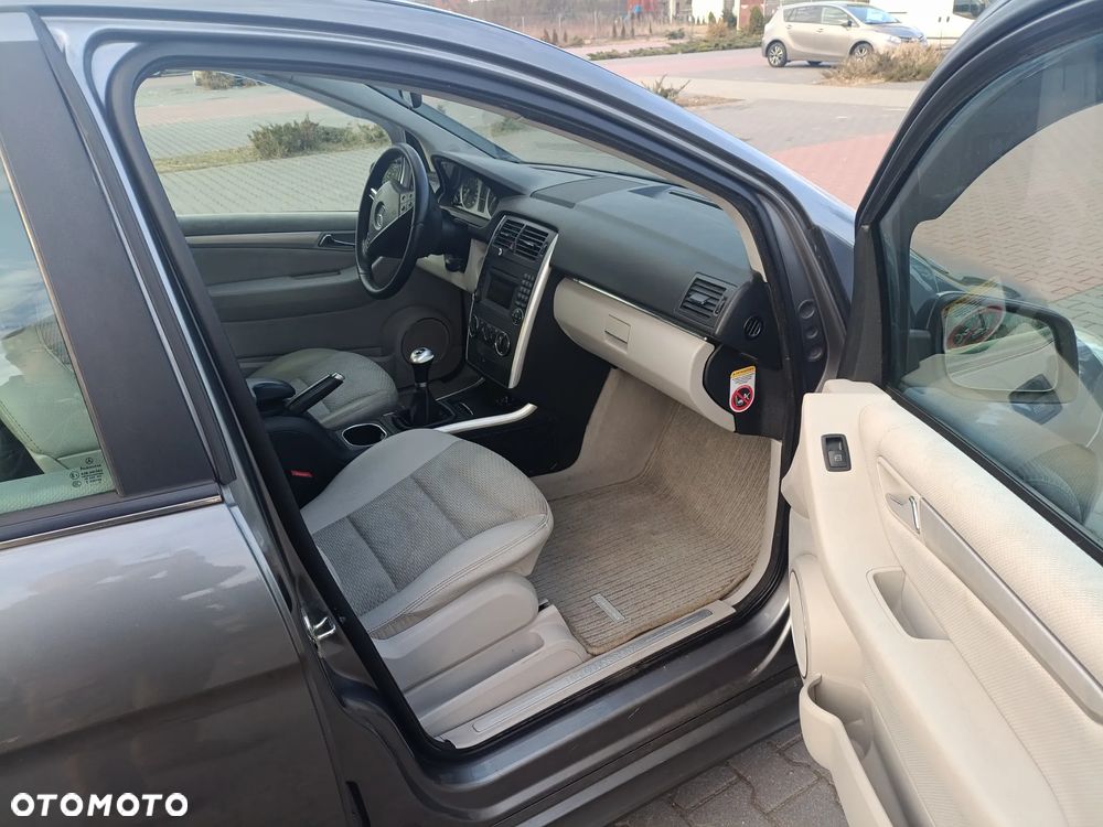 Mercedes-Benz Klasa B - 9