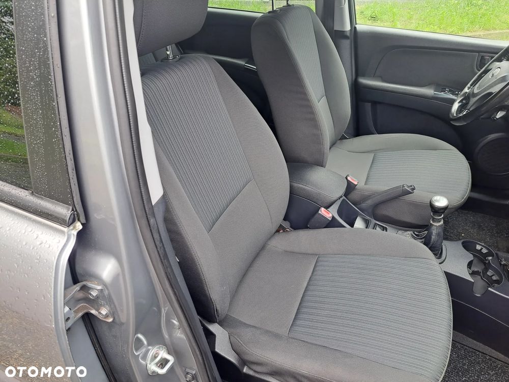 Kia Sportage 2.0 d Expedition 2WD - 19