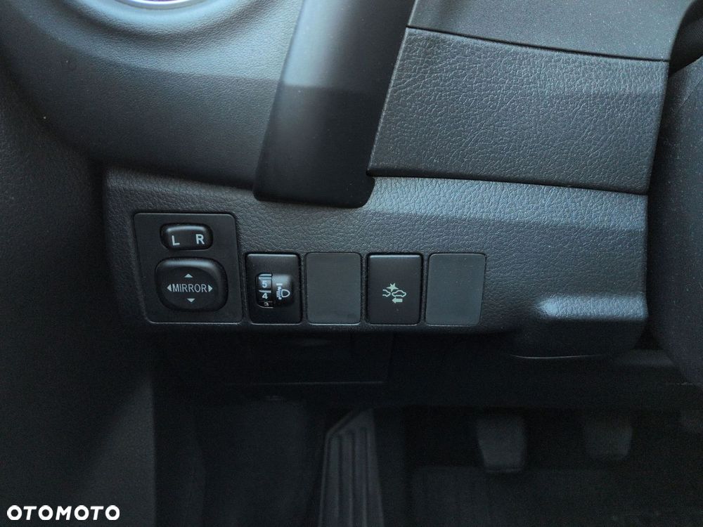 Toyota Corolla 1.6 Comfort - 17