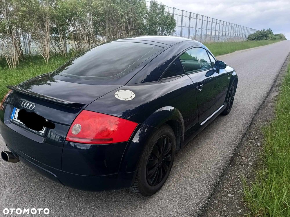 Audi TT Coupé 1.8T - 8
