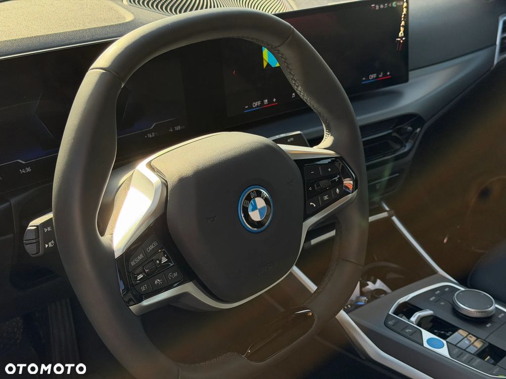 BMW i4 eDrive40 Gran Coupe - 23
