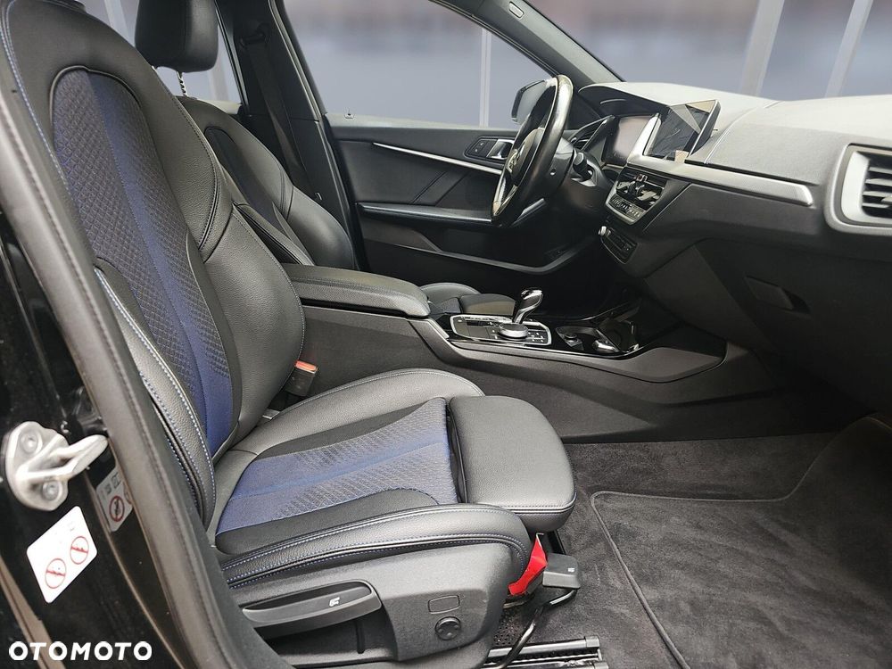 BMW Seria 1 118i M Sport - 9