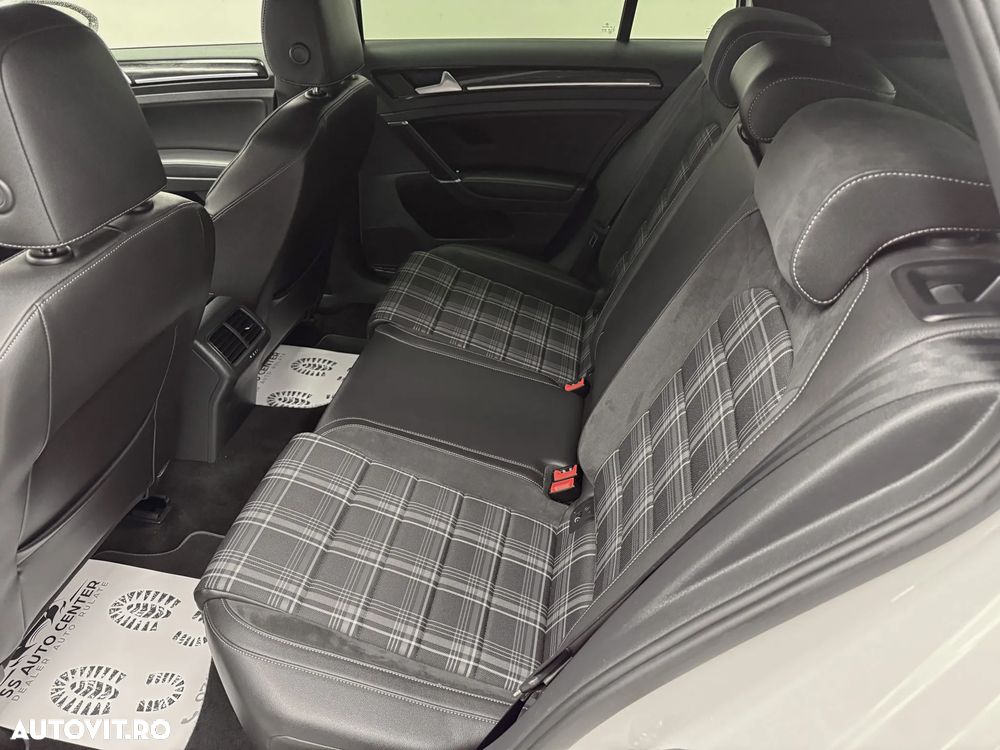 Volkswagen Golf GTD BlueMotion Technology - 20