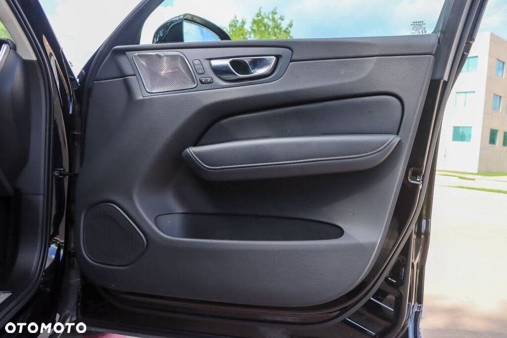 Volvo XC 60 - 10