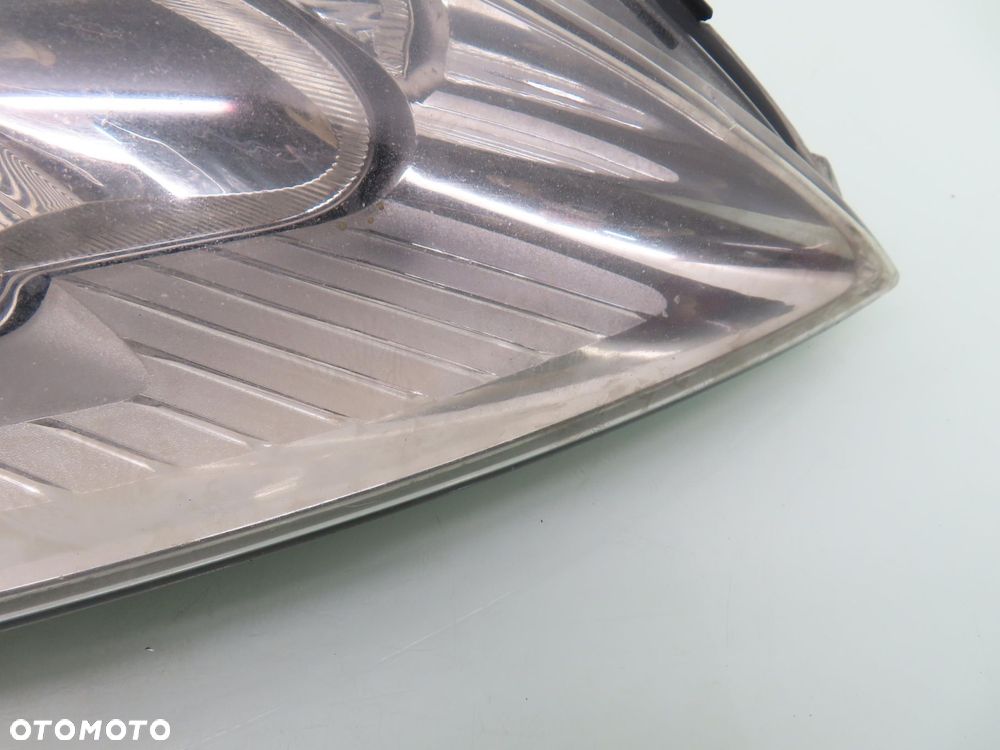 LAMPA PRAWA PRZEDNIA FORD MONDEO MK4 IV LIFT 7S7113W029EB - 7