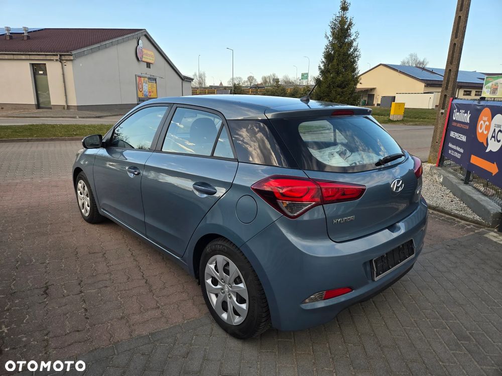 Hyundai i20 1.2 Elegant - 15