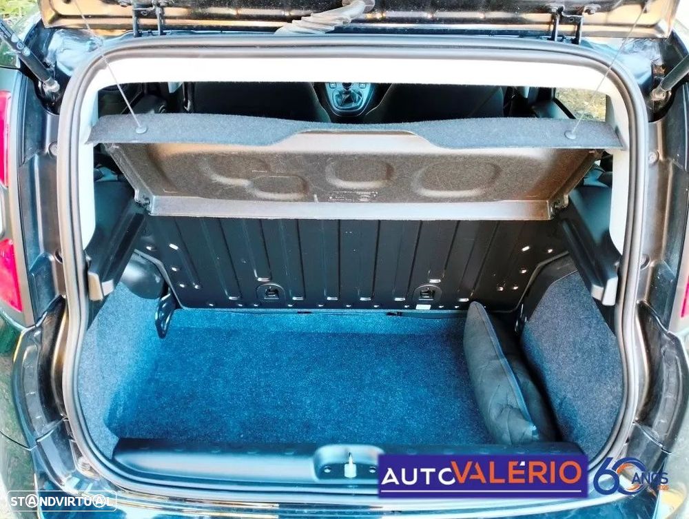 Fiat Panda 1.0 Hybrid City Cross - 30