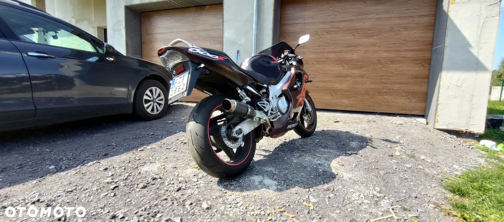 Honda CBR - 4
