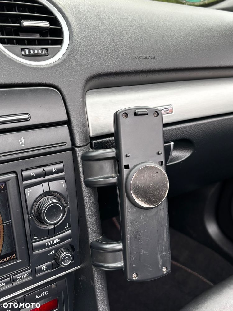 Audi A4 Cabrio - 25