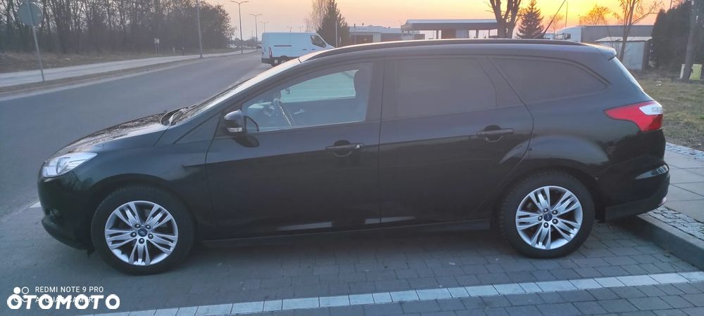 Ford Focus 1.0 EcoBoost Start-Stopp-System SYNC Edition - 26