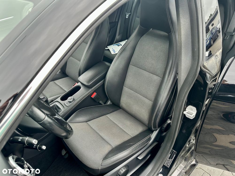 Mercedes-Benz CLA 180 Urban - 6