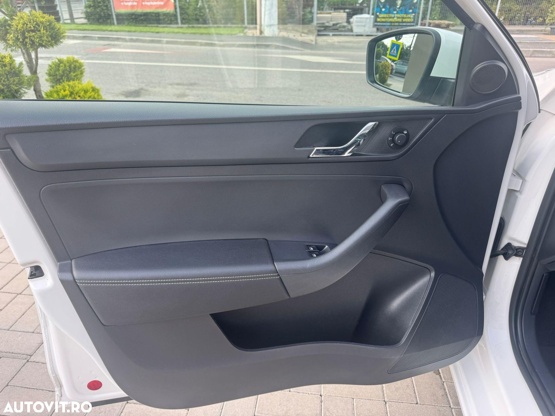 Skoda RAPID - 26