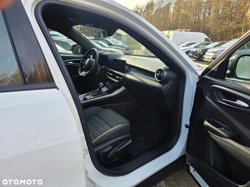 Alfa Romeo Tonale 1.5 T4 GSE mHEV Sprint DCT - 16