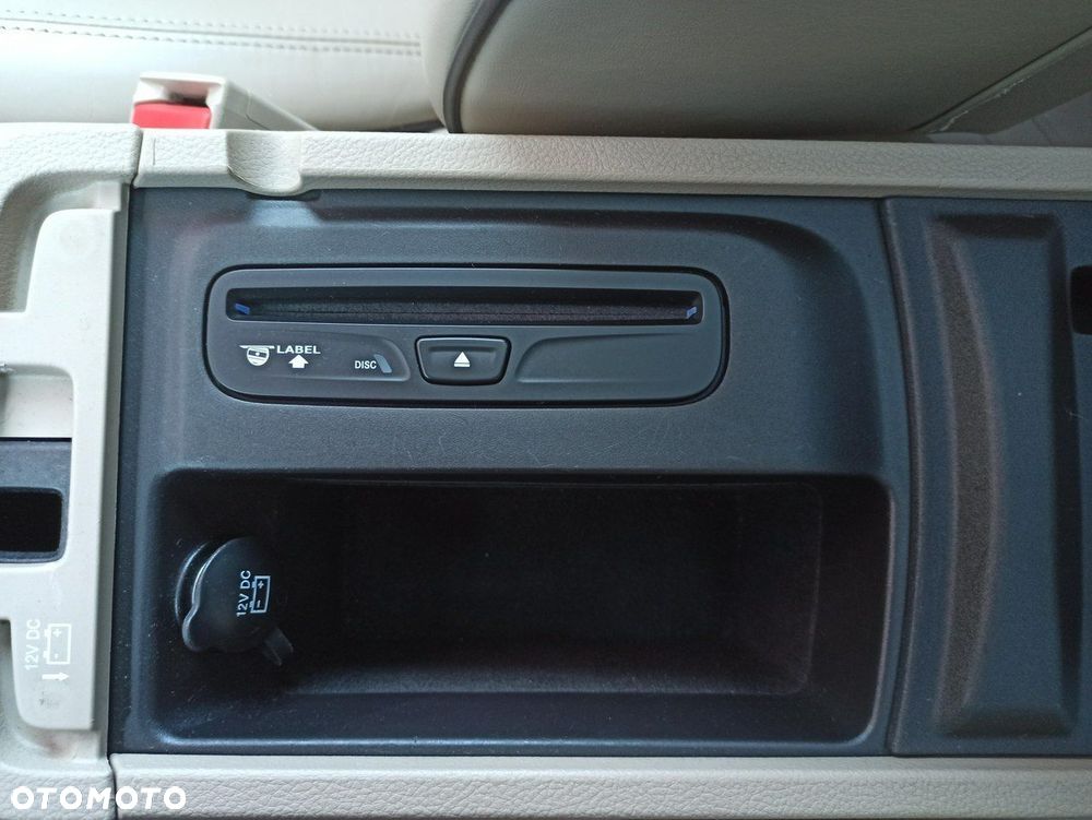 Jeep Grand Cherokee - 26