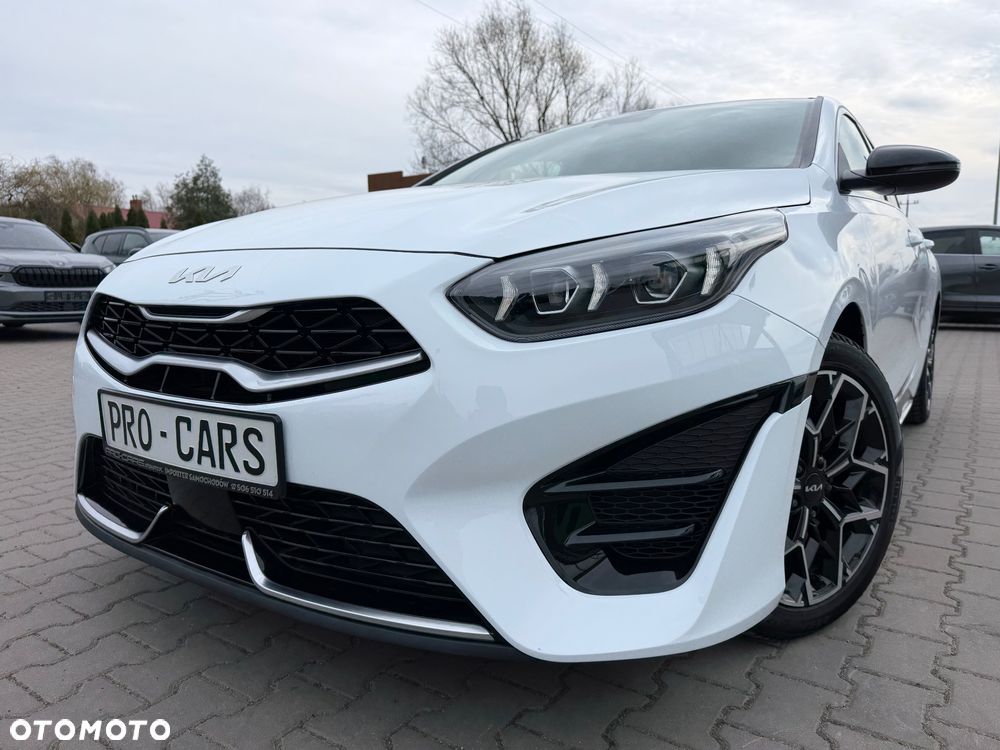 Kia ProCeed 1.5 T-GDI DCT7 OPF GT LINE - 4