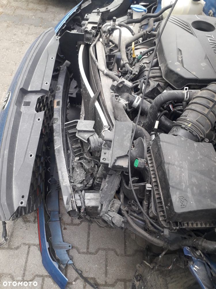 Kia ProCeed 1.6 T-GDI GT DCT - 8