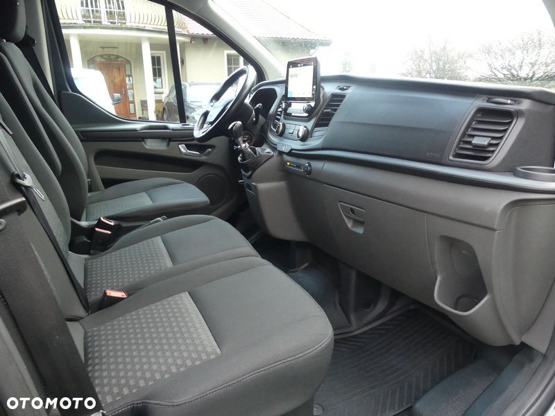 Ford Transit Custom - 12