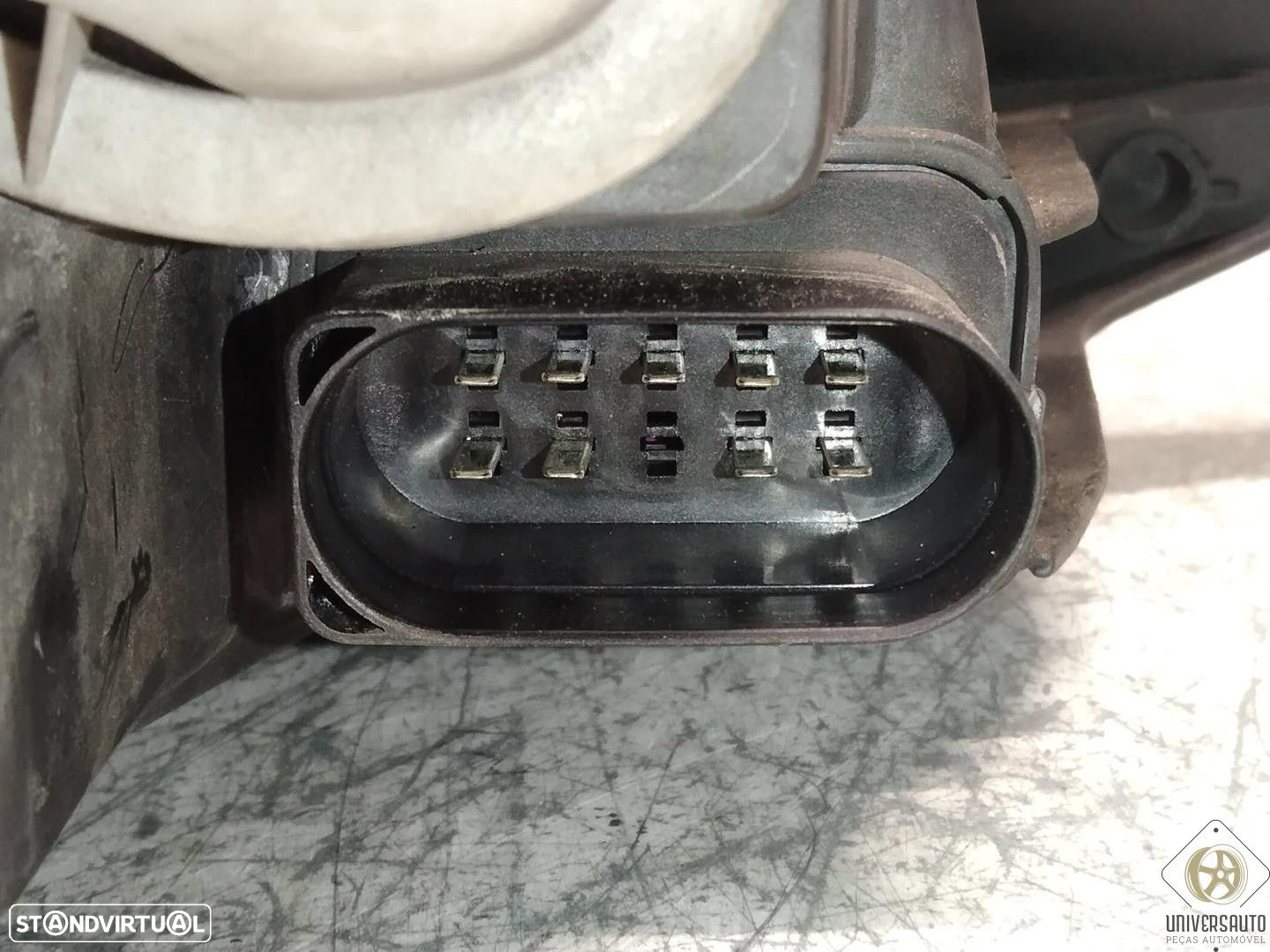 FAROL ESQUERDO AUDI TT 1998 - 2