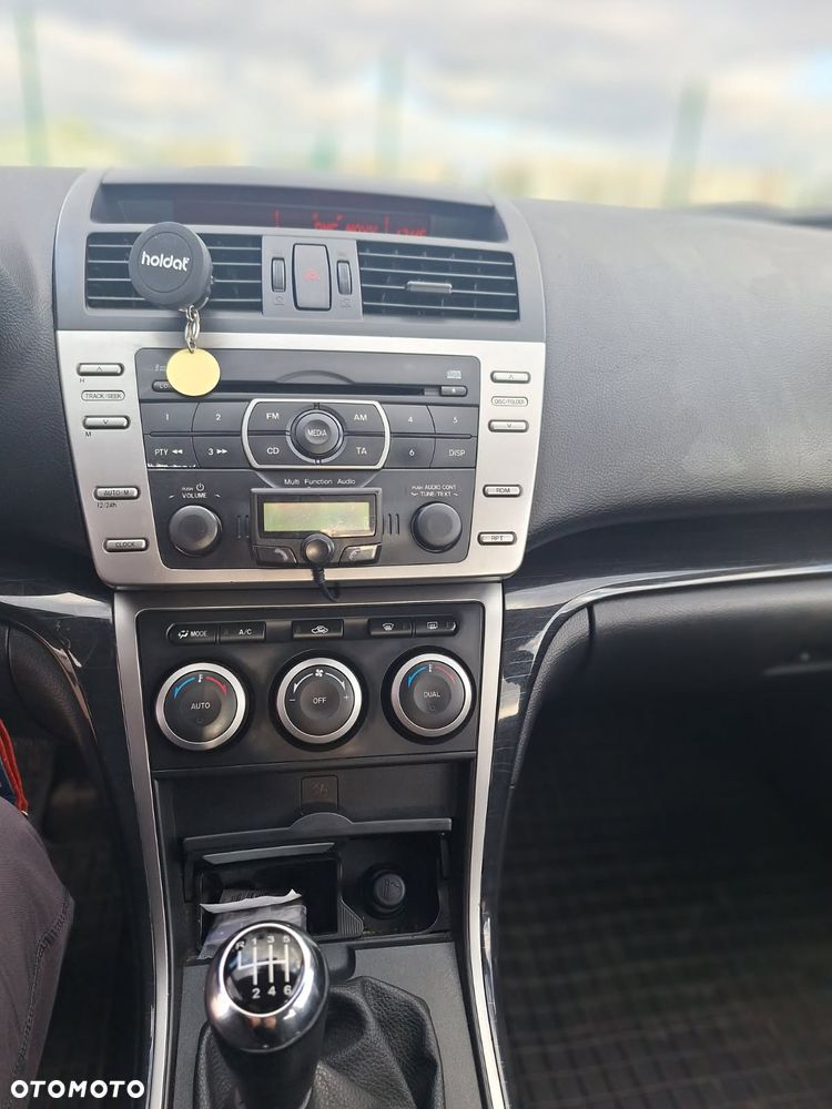 Mazda 6 2.0 Exclusive - 4