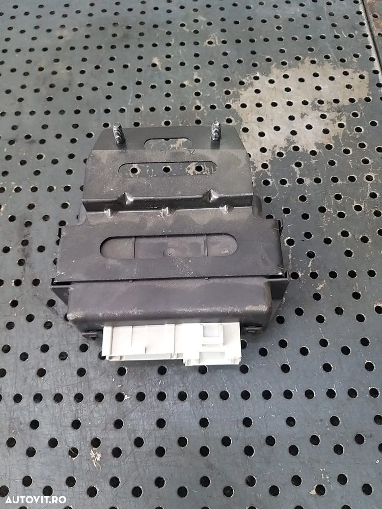 Modul control bcm opel antara a l07 25843242 - 3