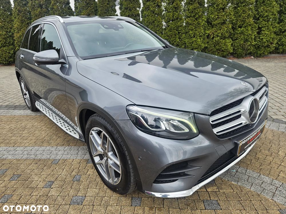 Mercedes-Benz GLC - 9