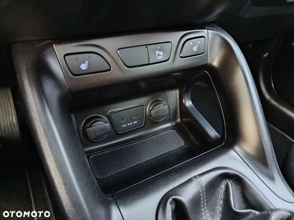 Hyundai ix35 1.7 CRDi Premium 2WD - 24