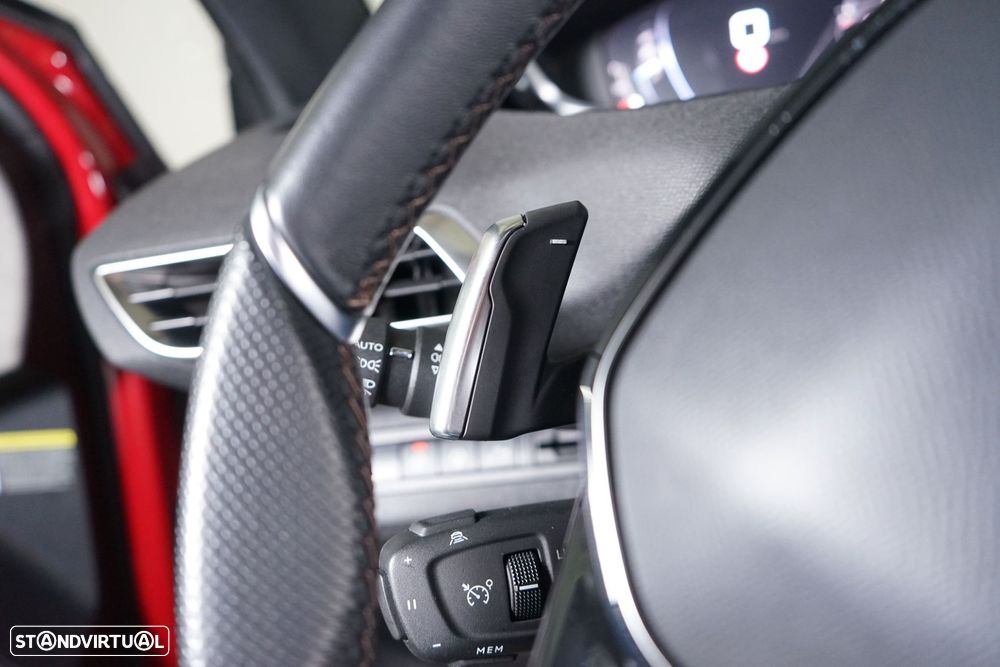 Peugeot 3008 1.2 PureTech GT EAT8 - 27