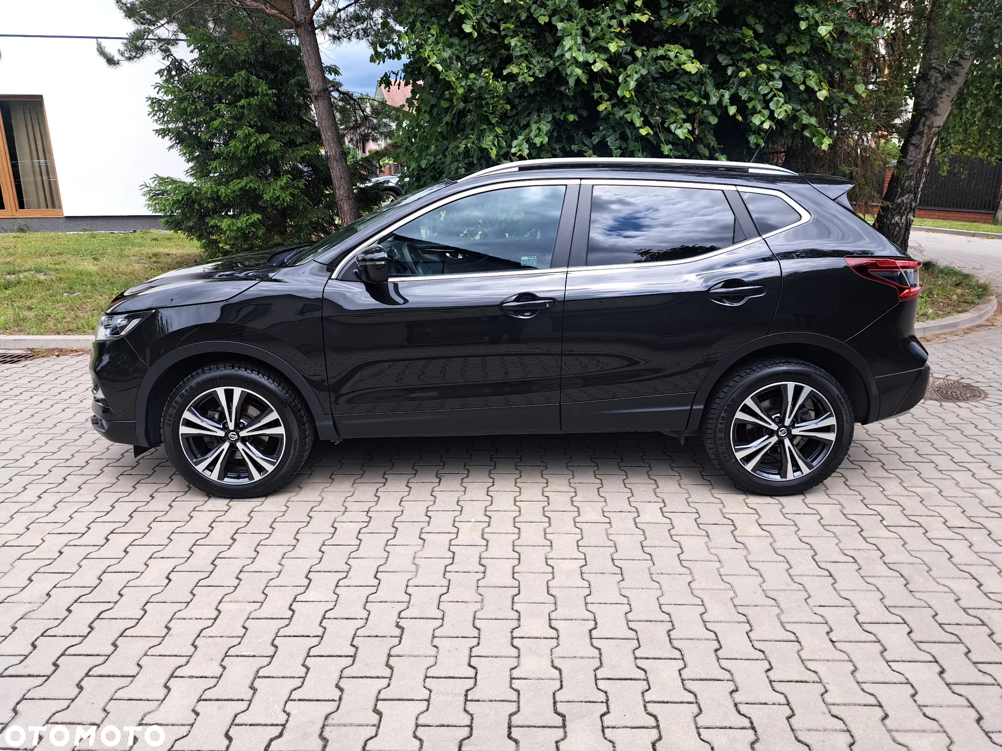 Nissan Qashqai 1.3 DIG-T N-Connecta - 2