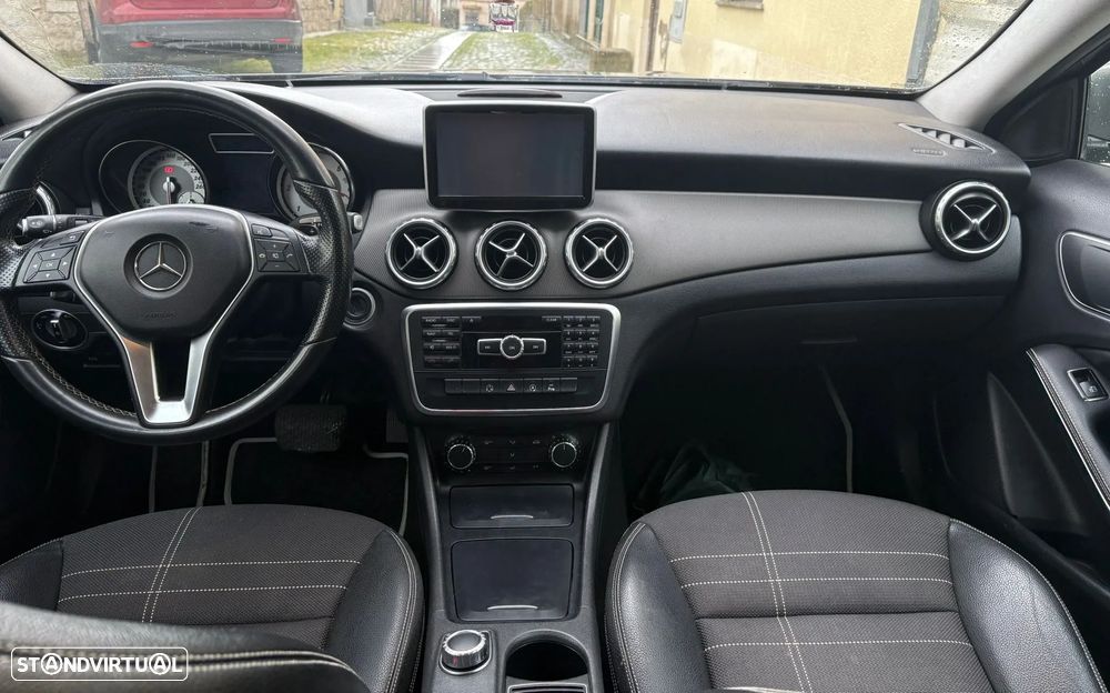 Mercedes-Benz GLA 180 CDI Urban Aut. - 9