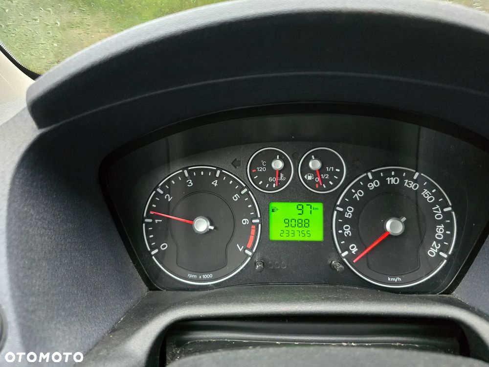 Ford Fusion 1.4 Fun X - 15