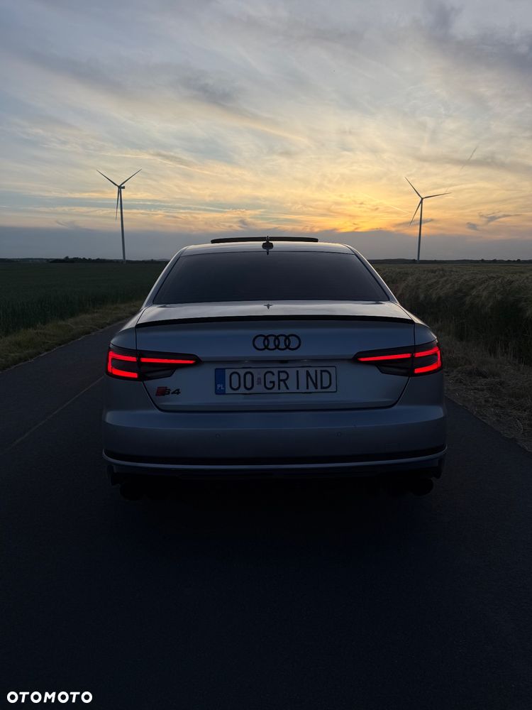 Audi S4 Limousine - 8
