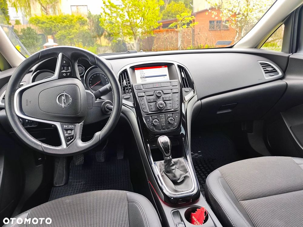 Opel Astra 1.4 T Cosmo - 8