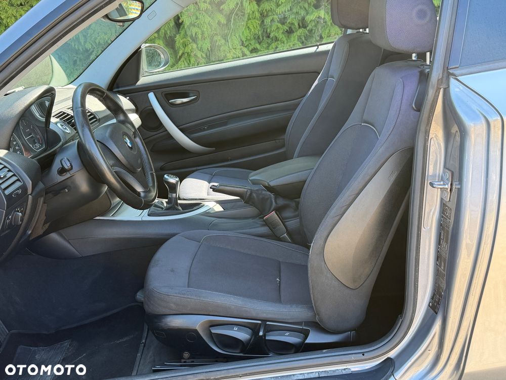 BMW Seria 1 118d - 12