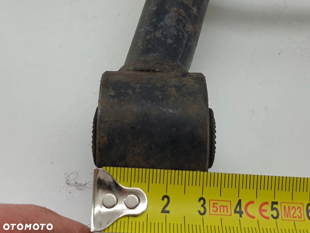 WAHACZ PRZOD DOLNY SWORZEN  TGB BLADE 250 - 10