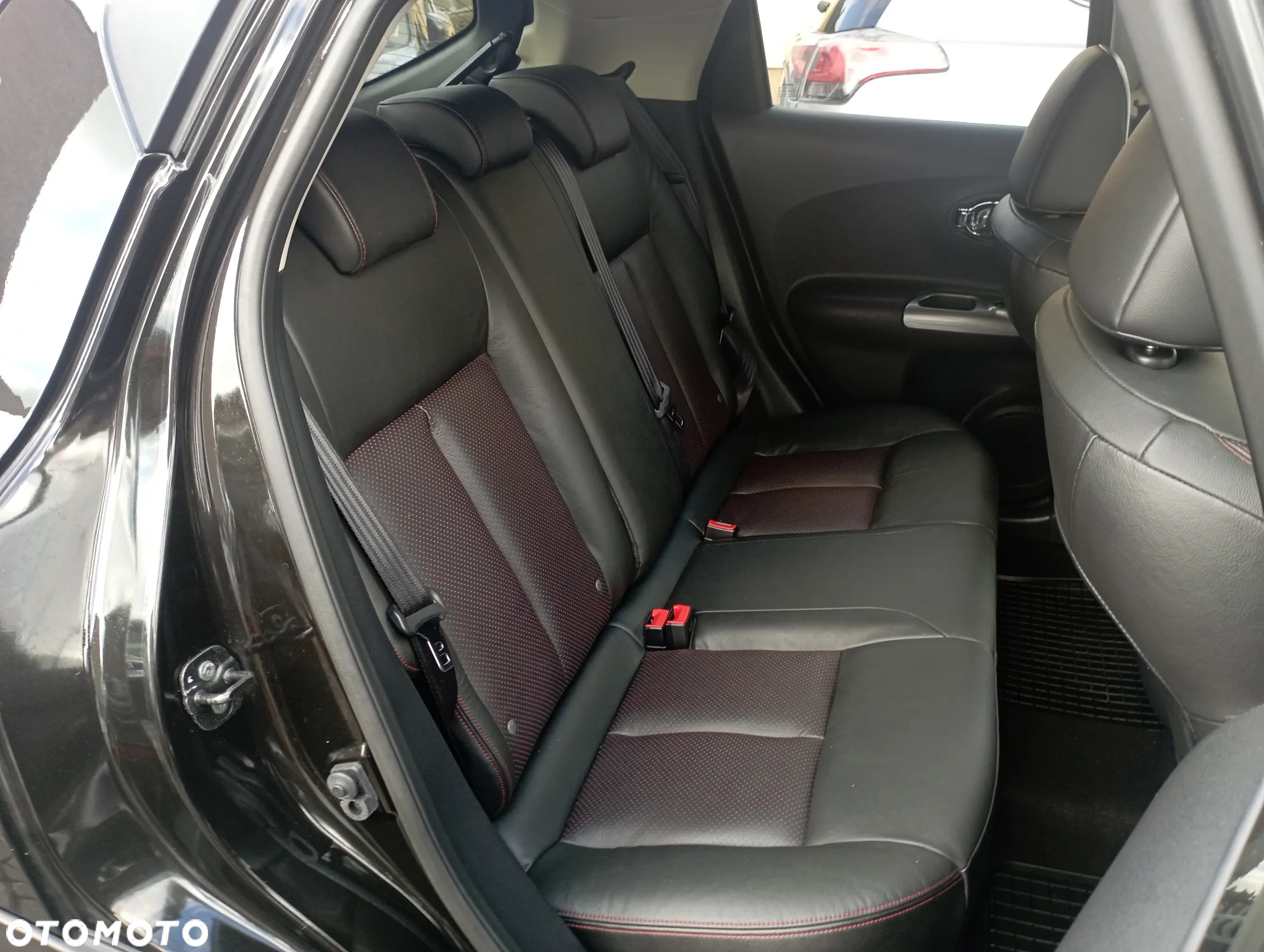 Nissan Juke 1.6 Tekna - 10