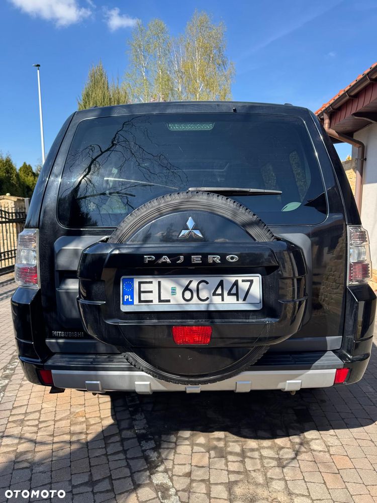 Mitsubishi Pajero 3.2 DID Instyle - 11