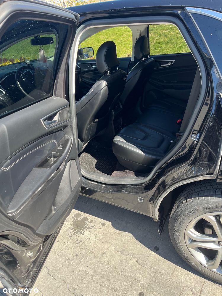 Ford Edge - 15