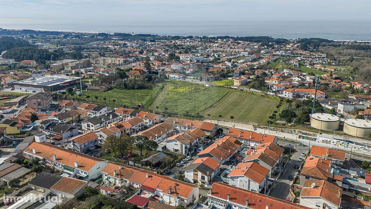 Moradia T3 para venda - Grande imagem: 2/24