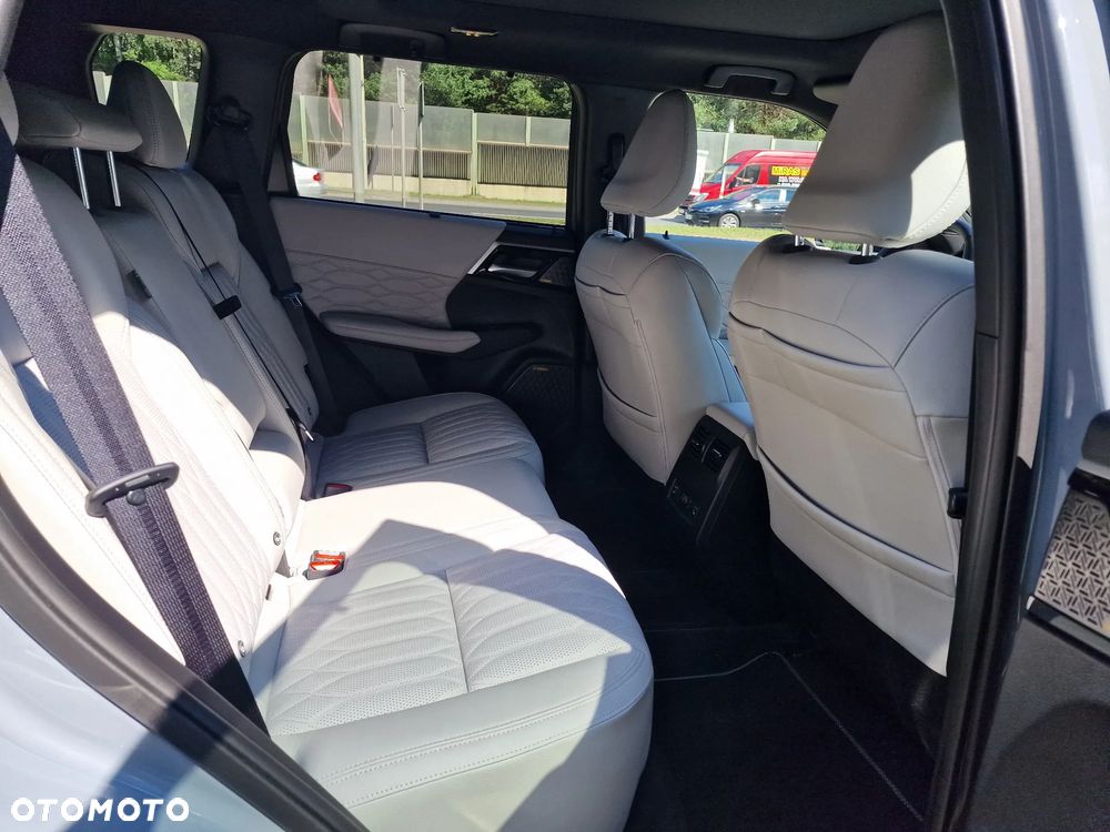 Mitsubishi Outlander Instyle - 15