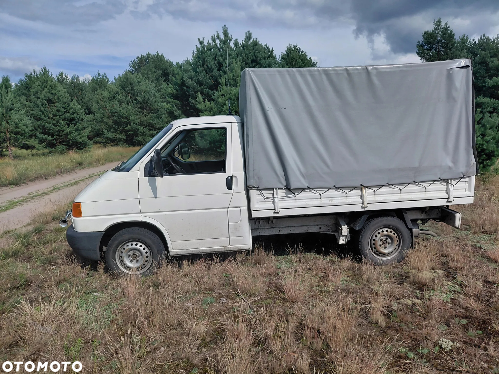 Volkswagen Transporter - 2