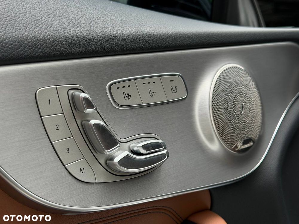 Mercedes-Benz Klasa C 300 4MATIC 9G-TRONIC - 5