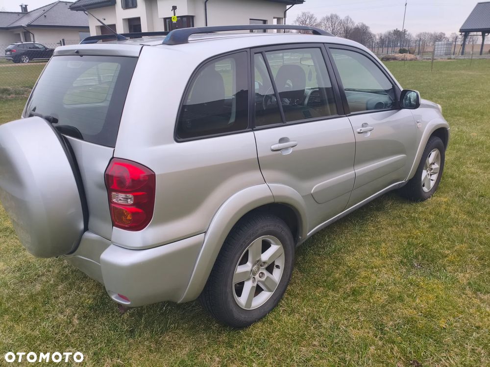 Toyota RAV4 4x4 - 5