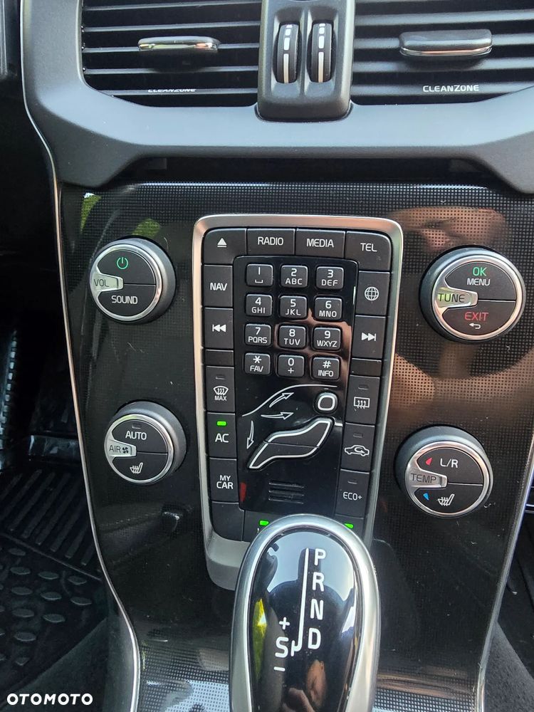 Volvo V40 Cross Country D3 Geartronic Plus - 34