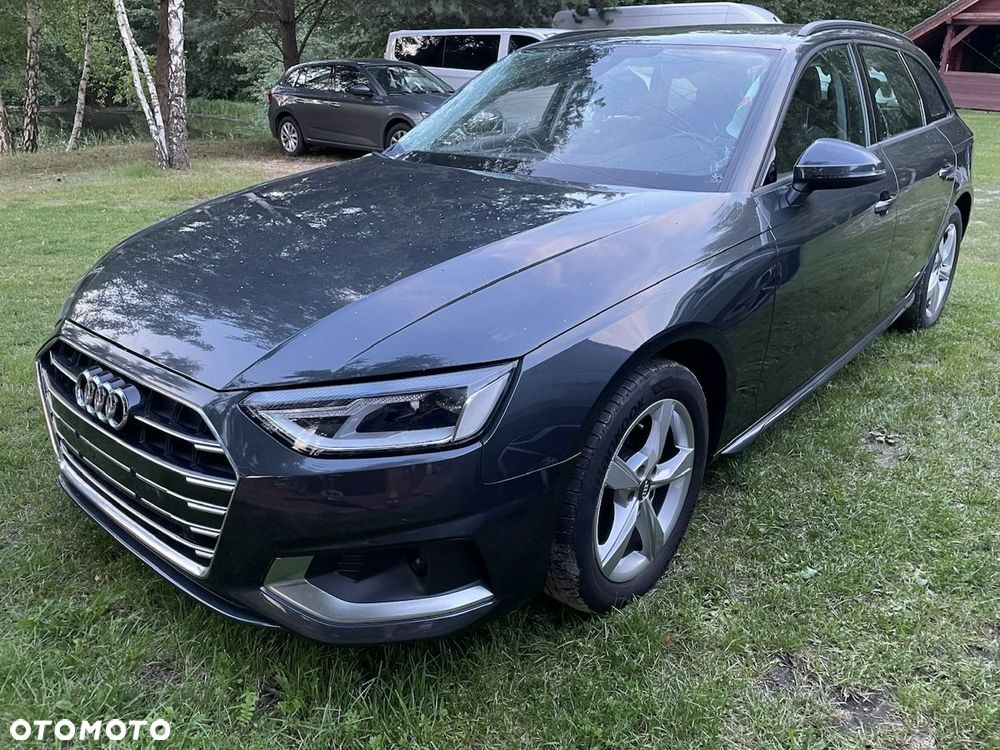 Audi A4 Avant 35 TDI S tronic - 1