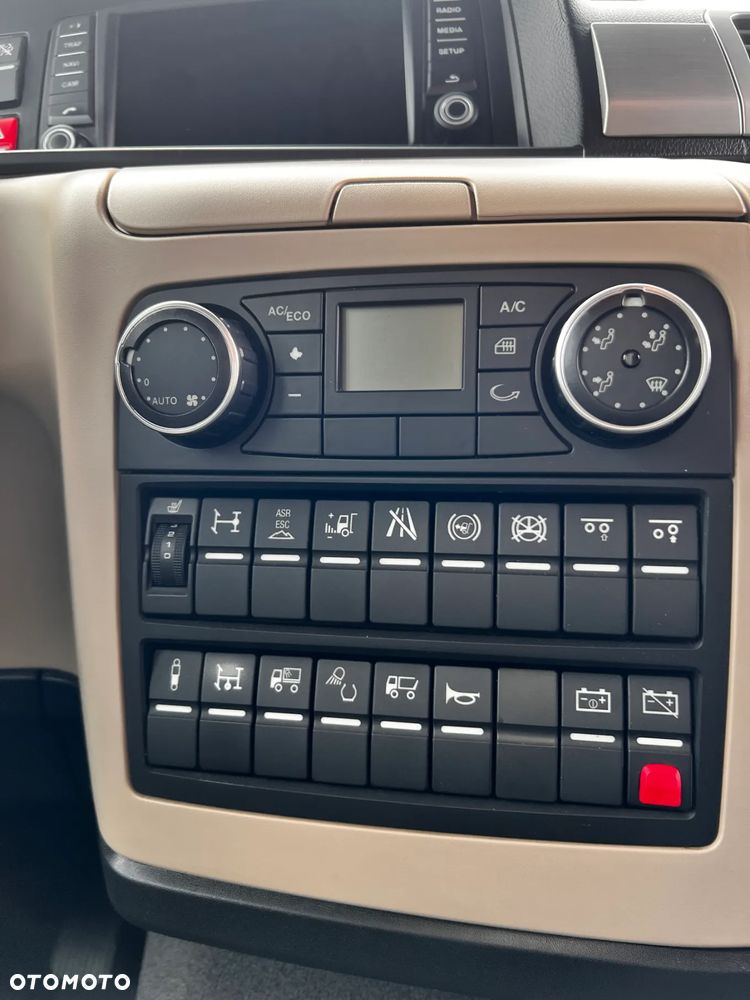 MAN TGS 26.460 Autocysterna - 12