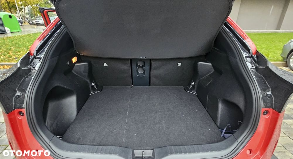 Toyota Yaris Cross Hybrid 1.5 GR Sport - 17