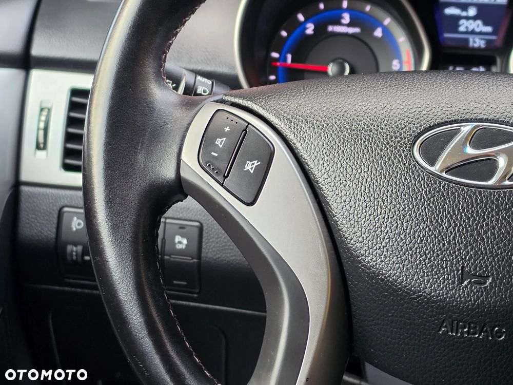 Hyundai i30 - 32