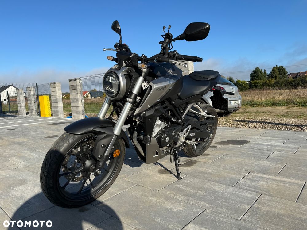 Honda CB - 10