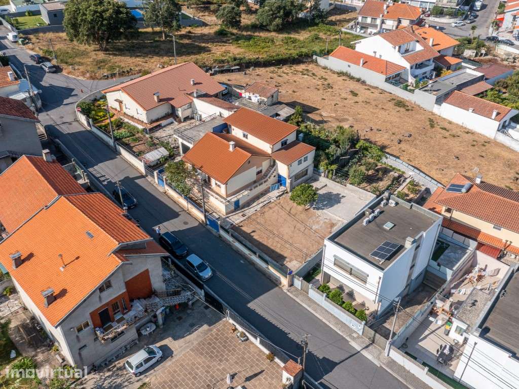 MORADIA T2+1 TÉRREA | GARAGEM | CANIDELO | VILA NOVA DE GAIA - Grande imagem: 2/31